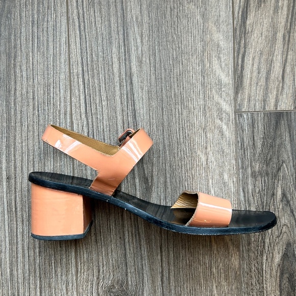 LOQ Aleta Terracotta Patent Leather Sandals | 37 - Picture 5 of 12